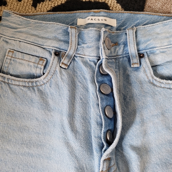 PacSun High Rise Straight Jeans With Patch - Picture 3 of 12